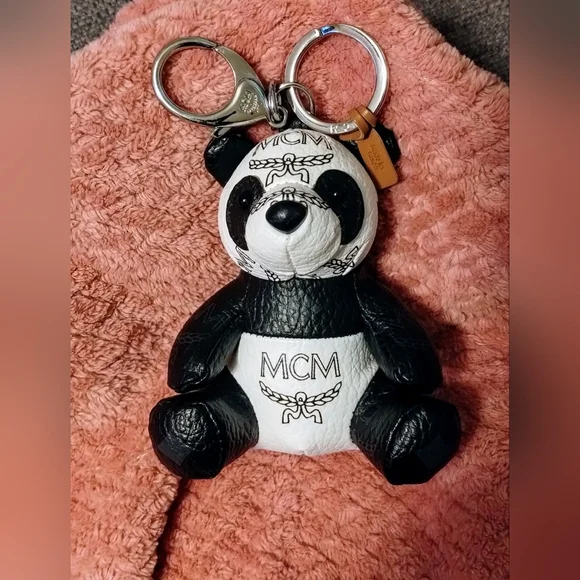 MCM Panda Bear Bag Charm EUC - Picture 2 of 10